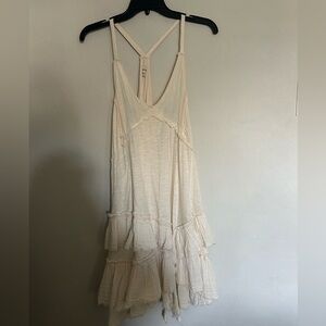 Urban Outfitters Cream Tiered V‑Neck Maxi Dress